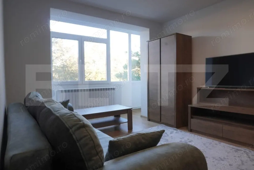 Apartament modern cu 2 camere, 51 mp,  etaj intermediar, zona Centrala