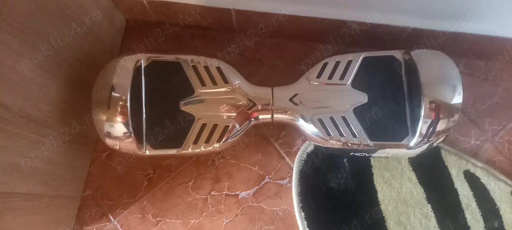 Vând hoverboard 