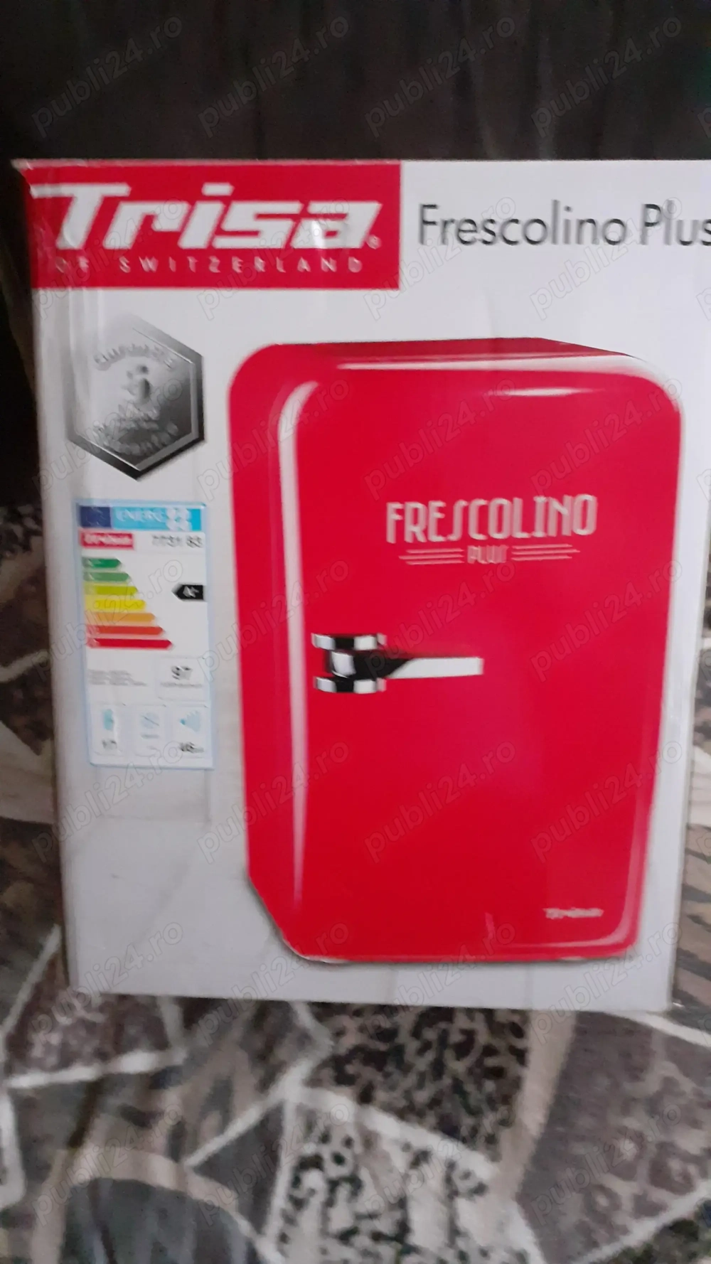 Vând frigider 17l nou