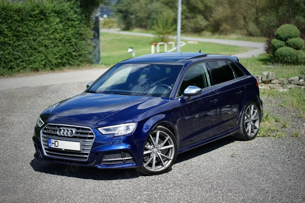 Audi S3 Sportback 8V Facelift 2.0 TFSI quattro, trapă, piele, B&O