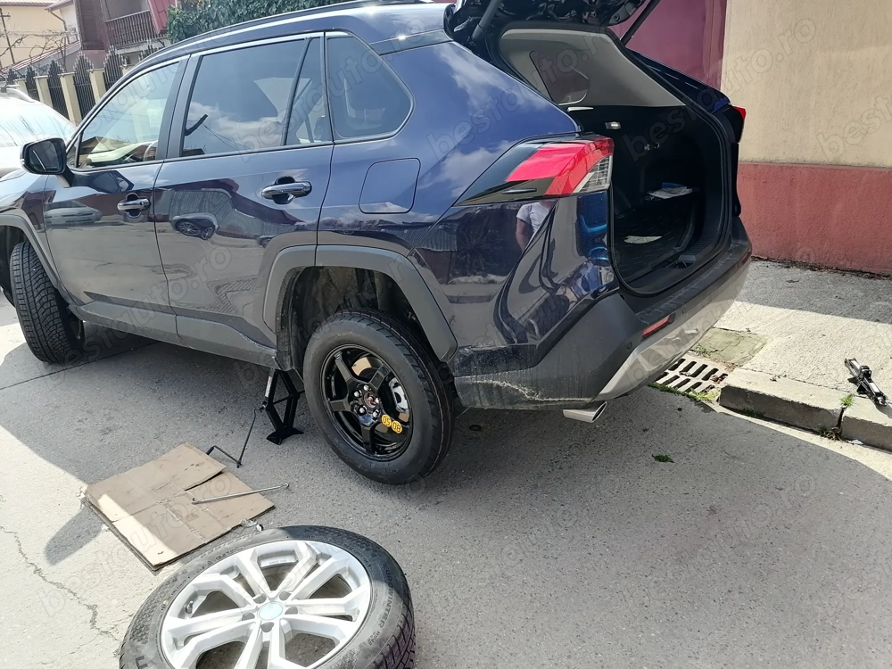 Roata rezerva slim  Kit complet TOYOTA RAV 4 Hybrid 