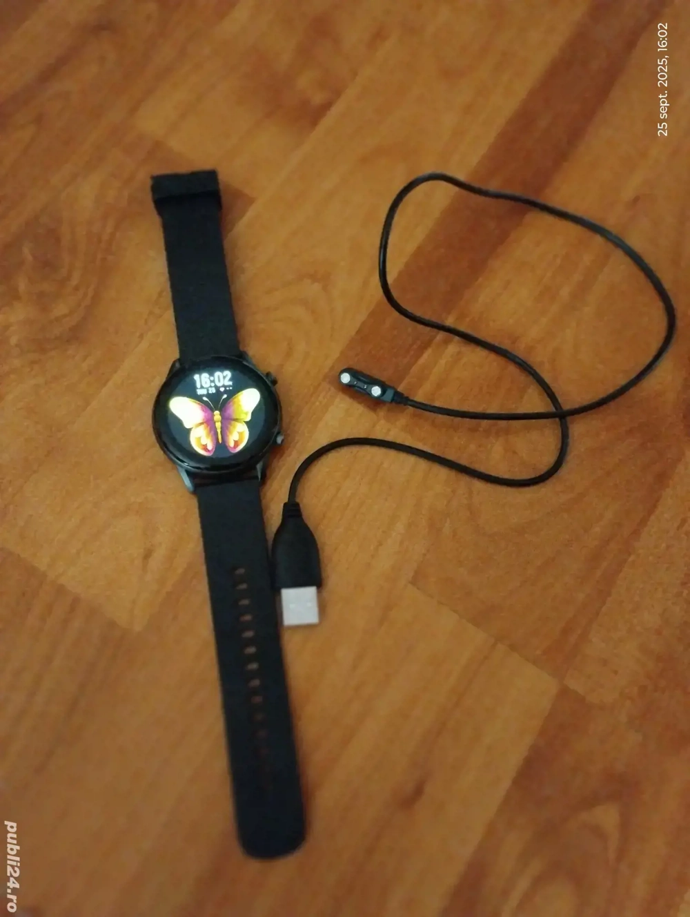 Vând smartwatch unisex 