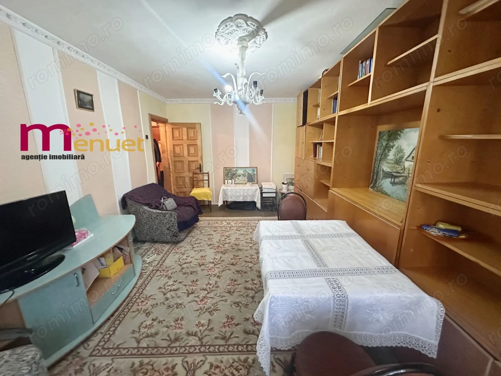 Apartament 3 camere,zona E3,etaj 2