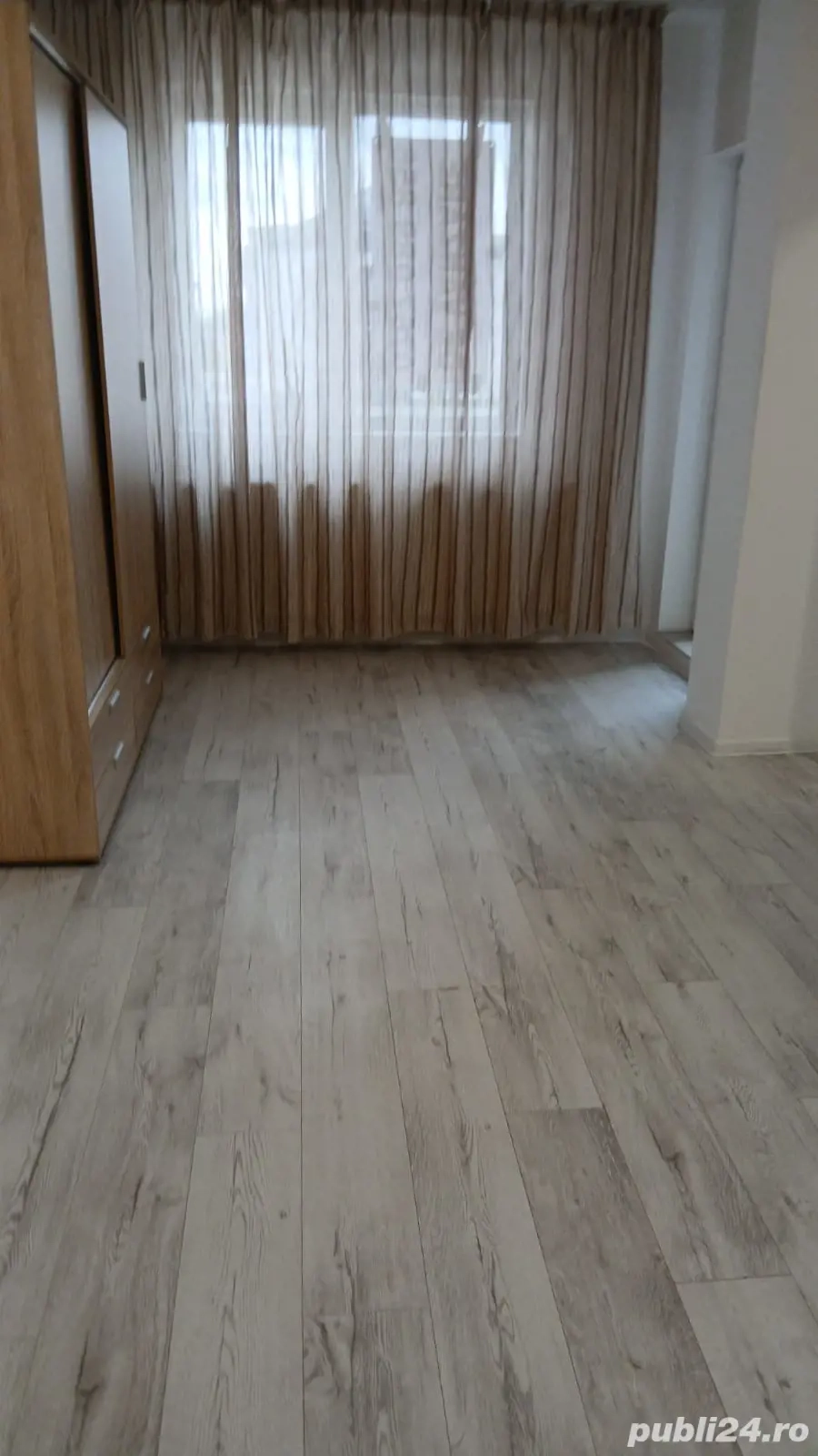 Garsonieră de vânzare  Garsonieră de vânzare