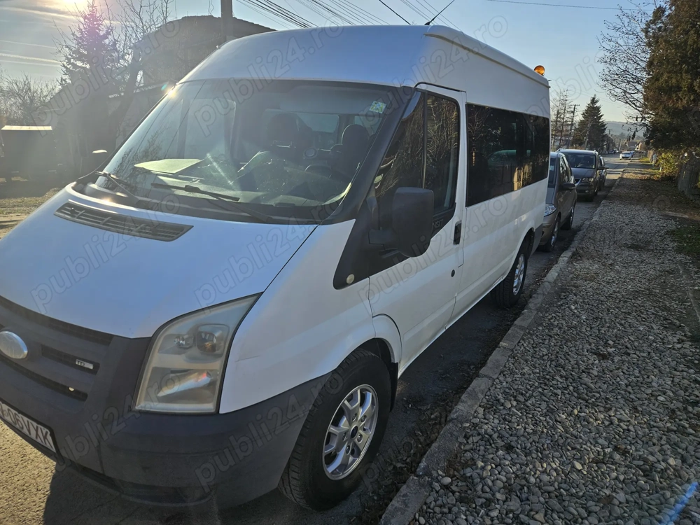 Ford Transit an 2008 8+1