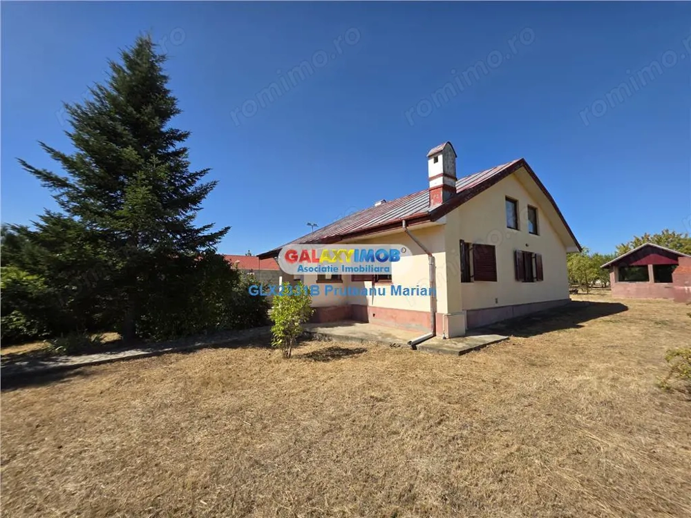 Vanzare vila individuala cu teren de 1500 Mihai Eminescu sat Izvorani