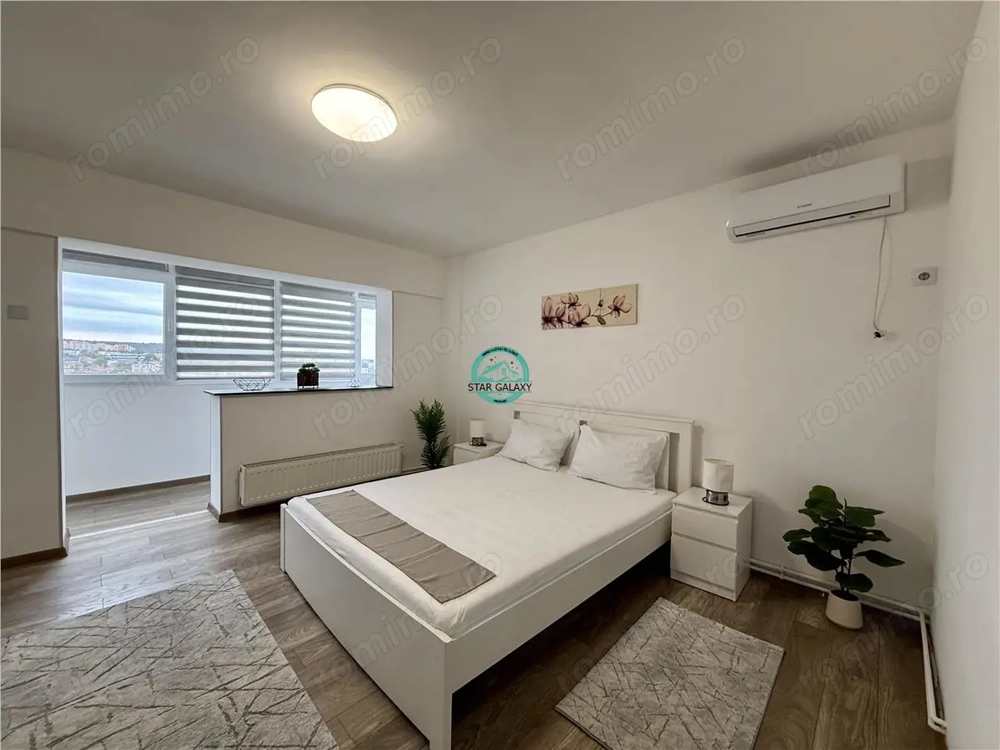 Apartament cu 1 camera de vanzare, modern, in Piata Victoriei