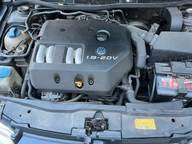 Golf 4 restaurat total (1998)(NEGOCIABIL)   Golf 4 restaurat total (1998)(NEGOCIABIL)