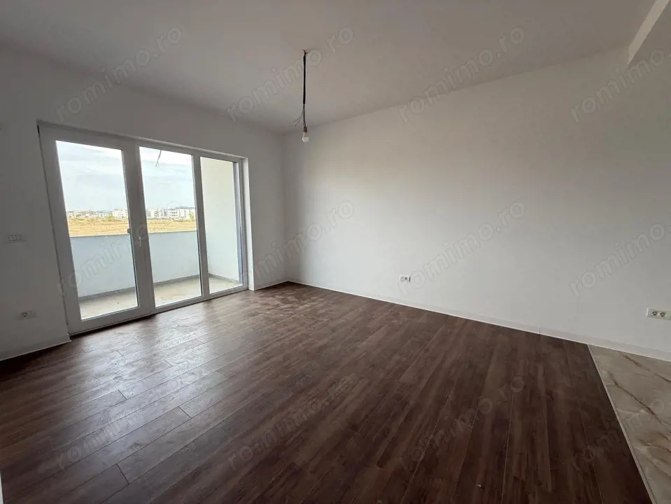 Apartament 2 camere, etaj 2/3 in Giroc-Hotel IQ