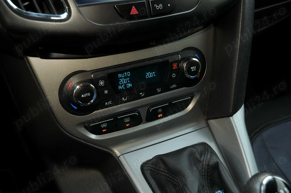 Se vinde autoturism propriu