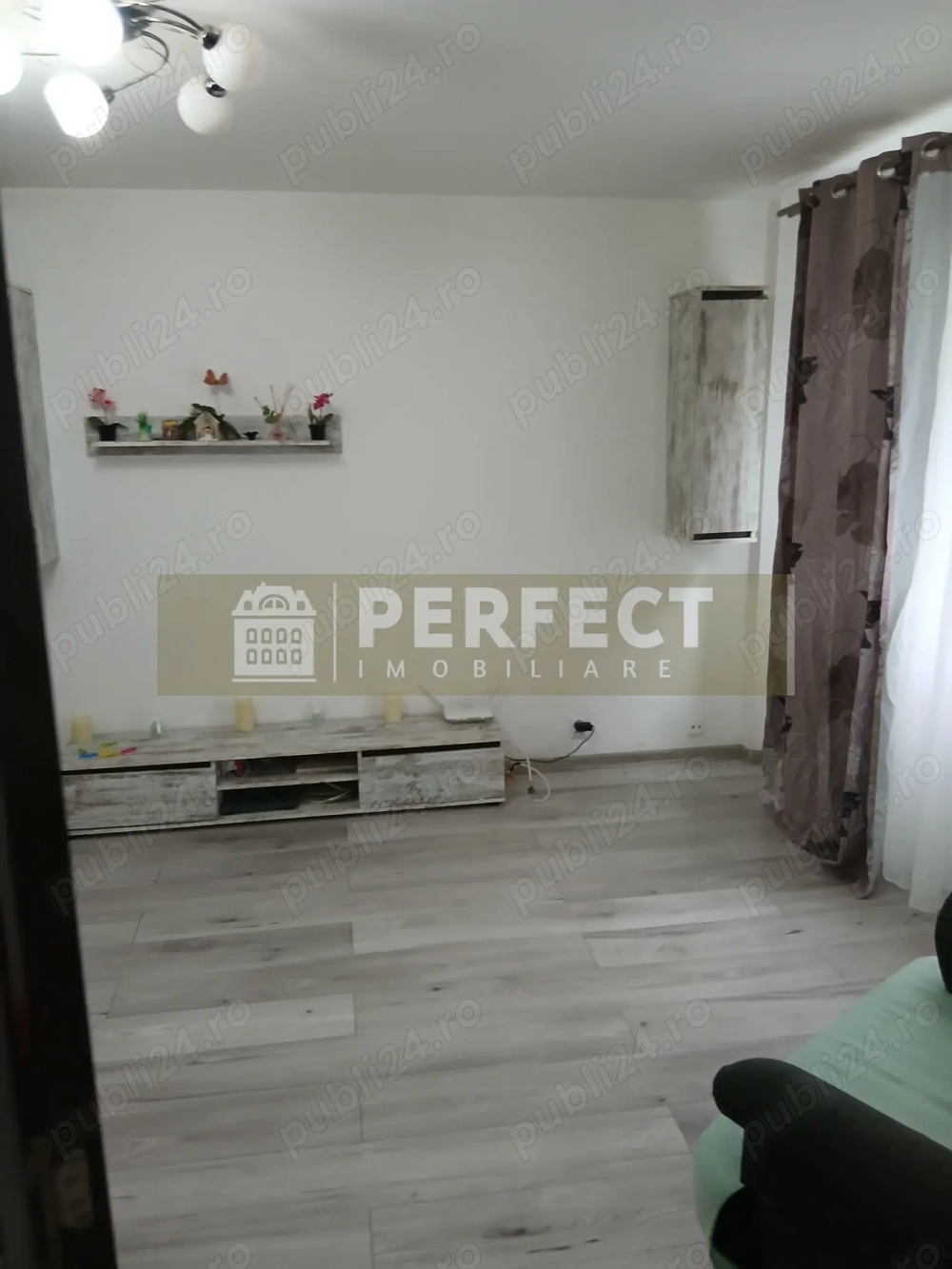 AP.2 camere VEST, etaj 2,PRET 49999 euro