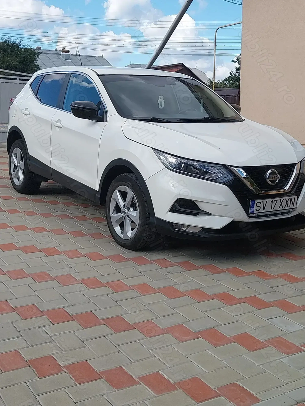 Vând Nissan Qashqai    1.7 dci  all mode 4x4.  A.F.2019 Vând Nissan Qashqai    1.7 dci  all mode 4x4.  A.F.2019