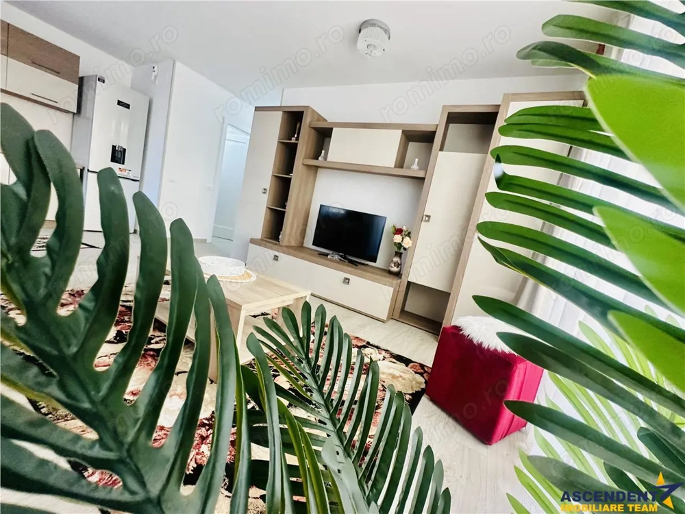 Pret negociabil pentru o singura persoana- Studio deosebit, loc parcare, etaj 2, terasa generoasa, U