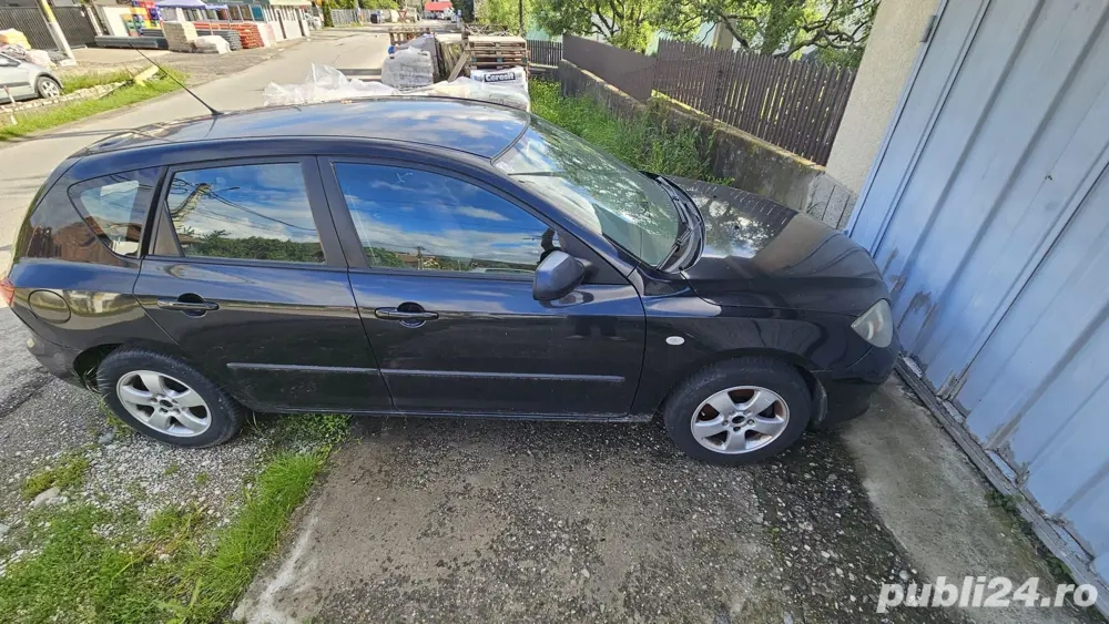 Vand Mazda 3 BK 1.6 benzina pentru dezmembrare