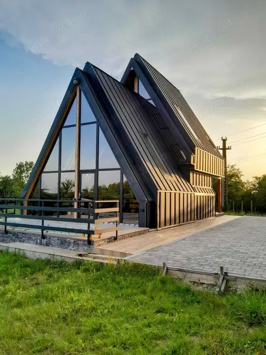 Vând casă exclusivistă, de lux, stil scandinav, tip Kub în formă de A-frame, o casă pasivă,economică