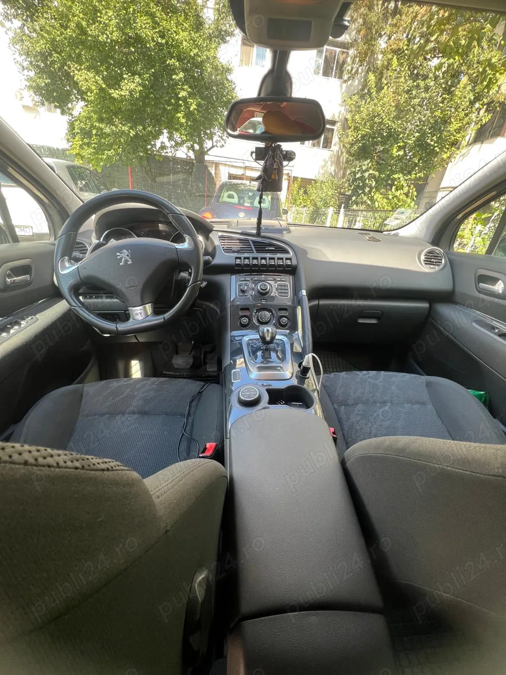 Vand Peugeot 3008 hybrid 2013