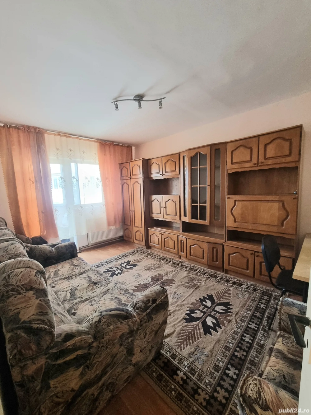 Disponibil ,inchiriere ap 2 cam dec Manastur ,central 460 eur neg