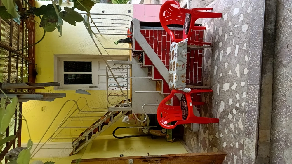 Vand casa la Platoul Cornesti. Nu doresc colab. cu Agentie imobiliara