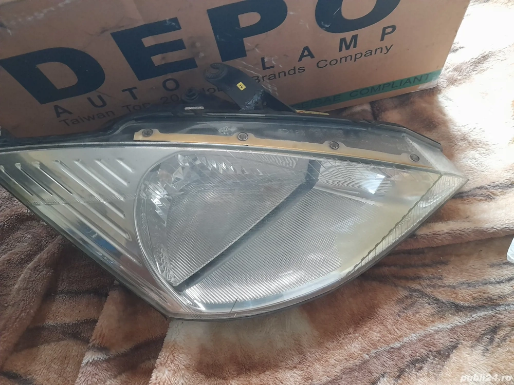Vand faruri de ford focus 2001