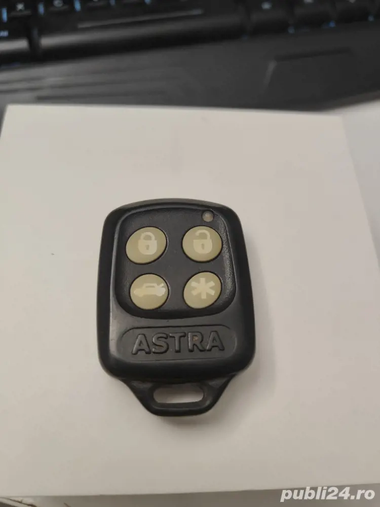 Telecomanda alarmă auto 