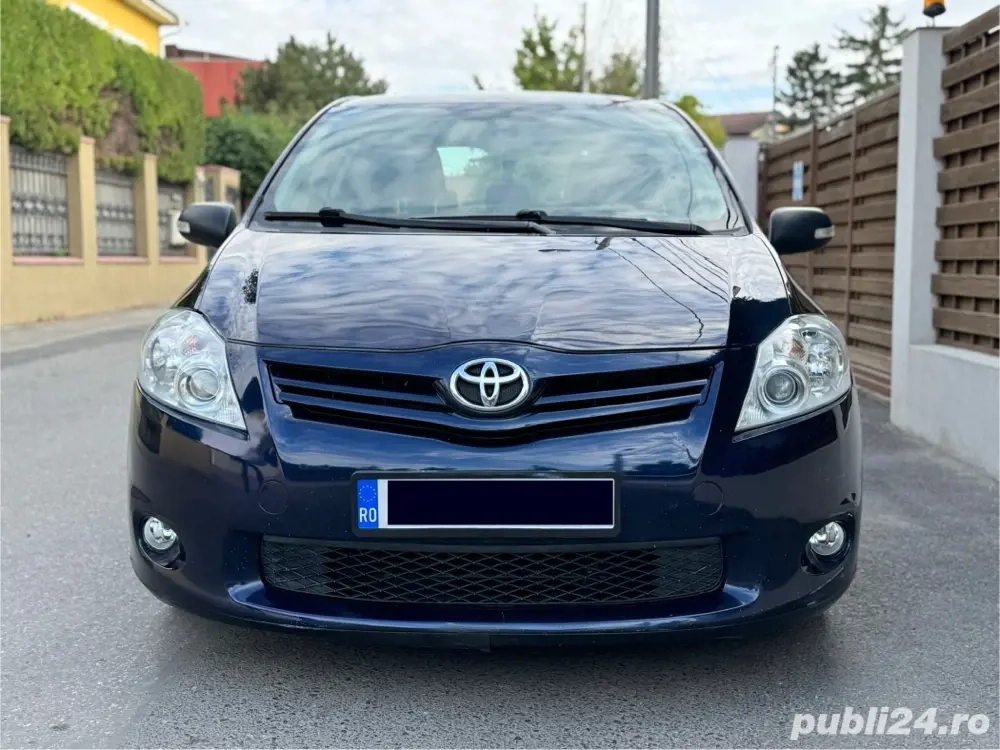 Toyota Auris 2011 Euro 5 1.4 Diesel Toyota Auris 2011 Euro 5 1.4 Diesel