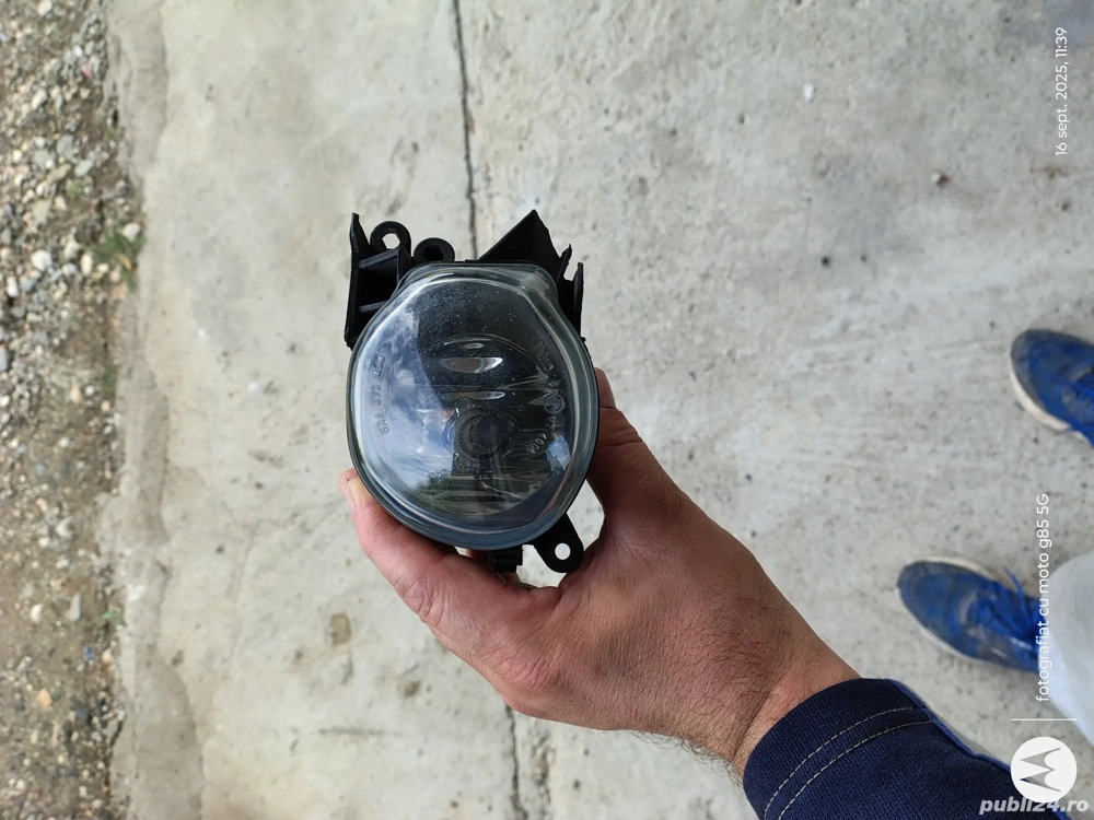 Proiector Ceata Stanga de pe Spoiler Bara Fata Audi A4 B5 1998 - 2001 Cod 8D0941699B