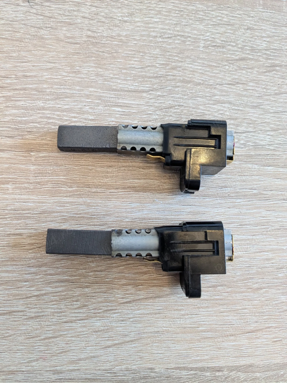 Cărbuni motor aspirator Samsung 