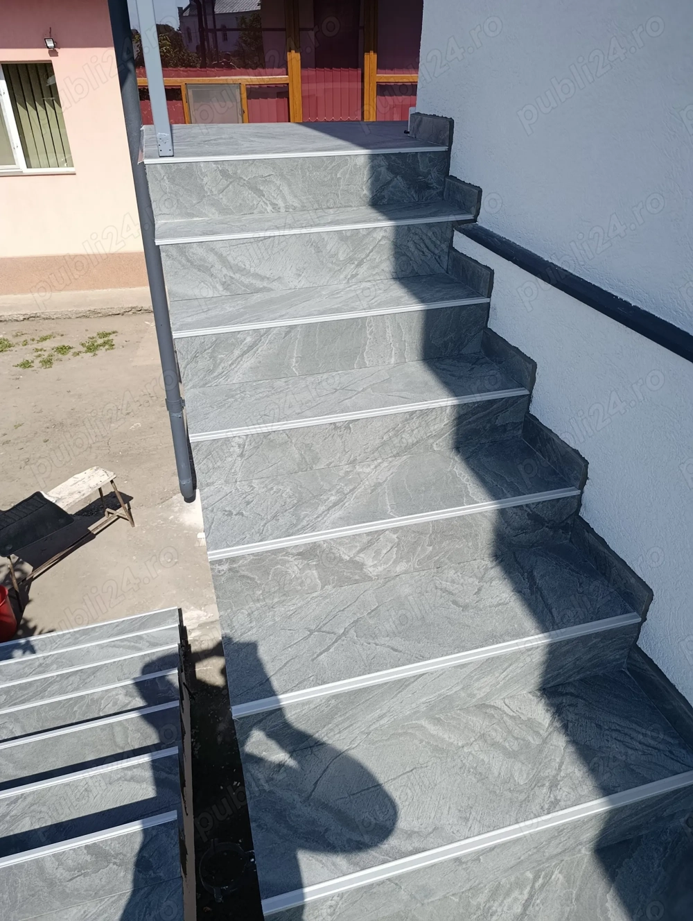 Execut amenajări interioare sau caut colaborare cu firma de construcții Execut amenajări interioare sau caut colaborare cu firma de construcții