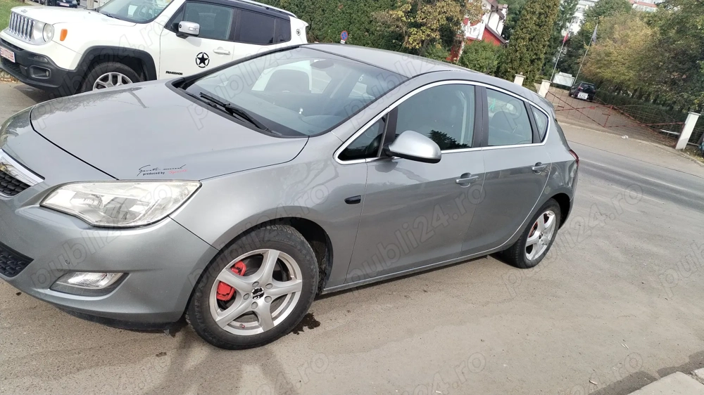 Opel astra j an 2011