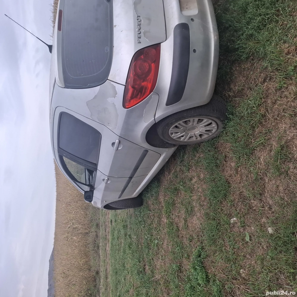 vând sau dezmembrez Peugeot 307 1.6 diesel 