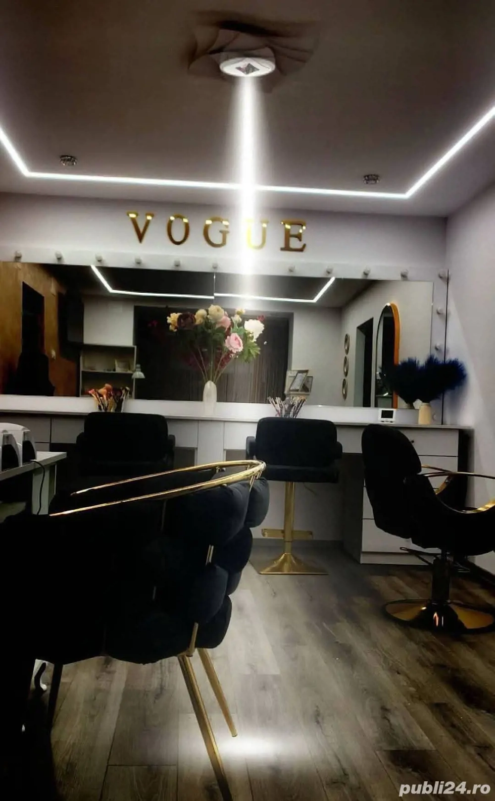 Inchiriere post cosmetica   manichiura   coafura   masaj   make-up 