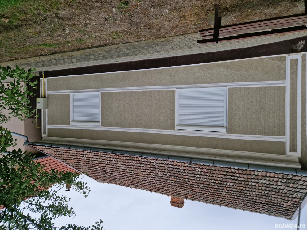 Vand schimb cu apartament casa