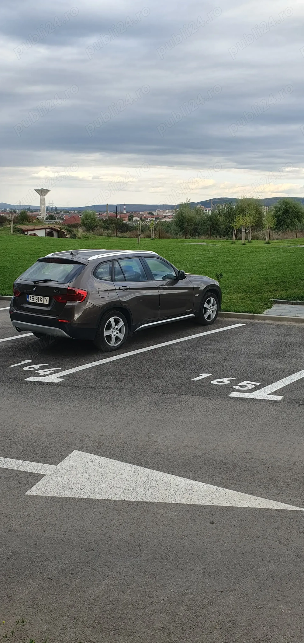 Vând  BMW X1  xdrive