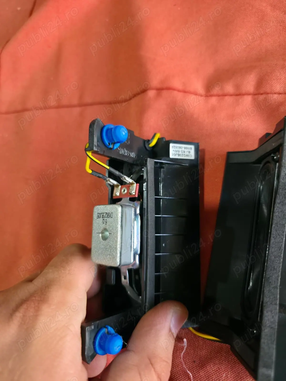 set 2 difuzoare bn96-36052a de pe tv Samsung ue32n4302