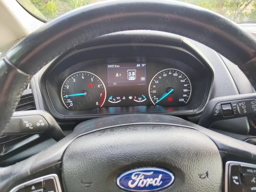 Vând Ford Eco Sport 