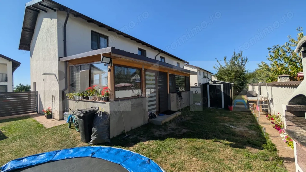 Matraca Casă tip duplex, 176 mp utili + teren 204 mp, front stradal 16 m 