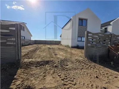 Duplex in calea Urseni - teren generos - finalizat - toate utilitatile