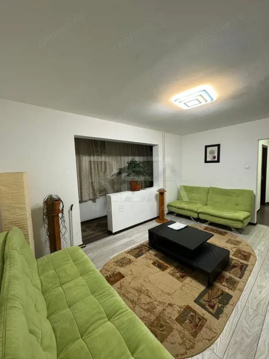 Apartament 3 Camere , Semi Decomandat , Etaj 1 ,Zona Alexandru Obregia