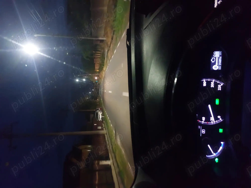 Se vinde Lexus ct200h hibrid 