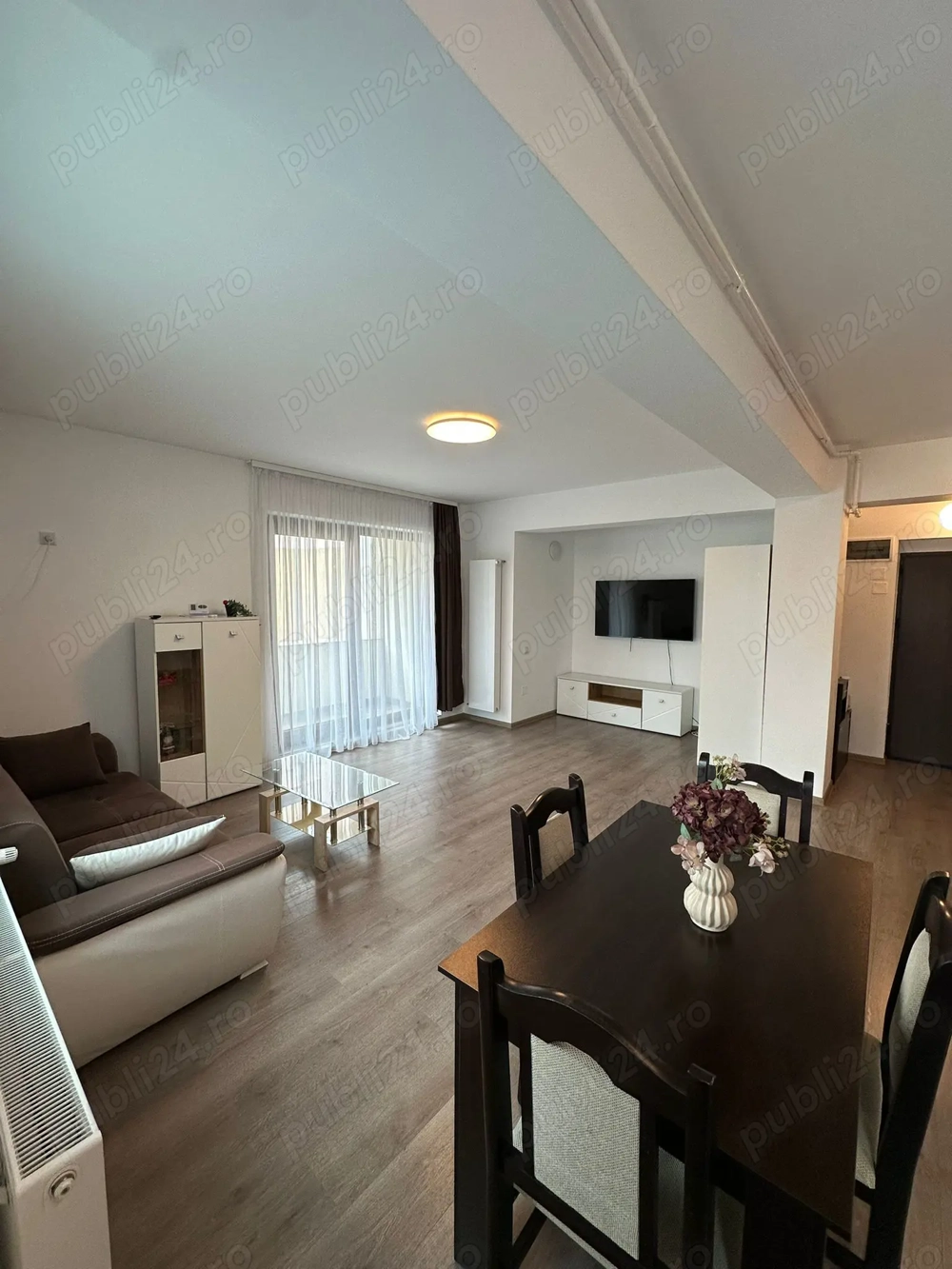 Apartament 2 camere de inchiriat Timpuri Noi, Splaiul Unirii, centrala proprie, costuri comune 0 