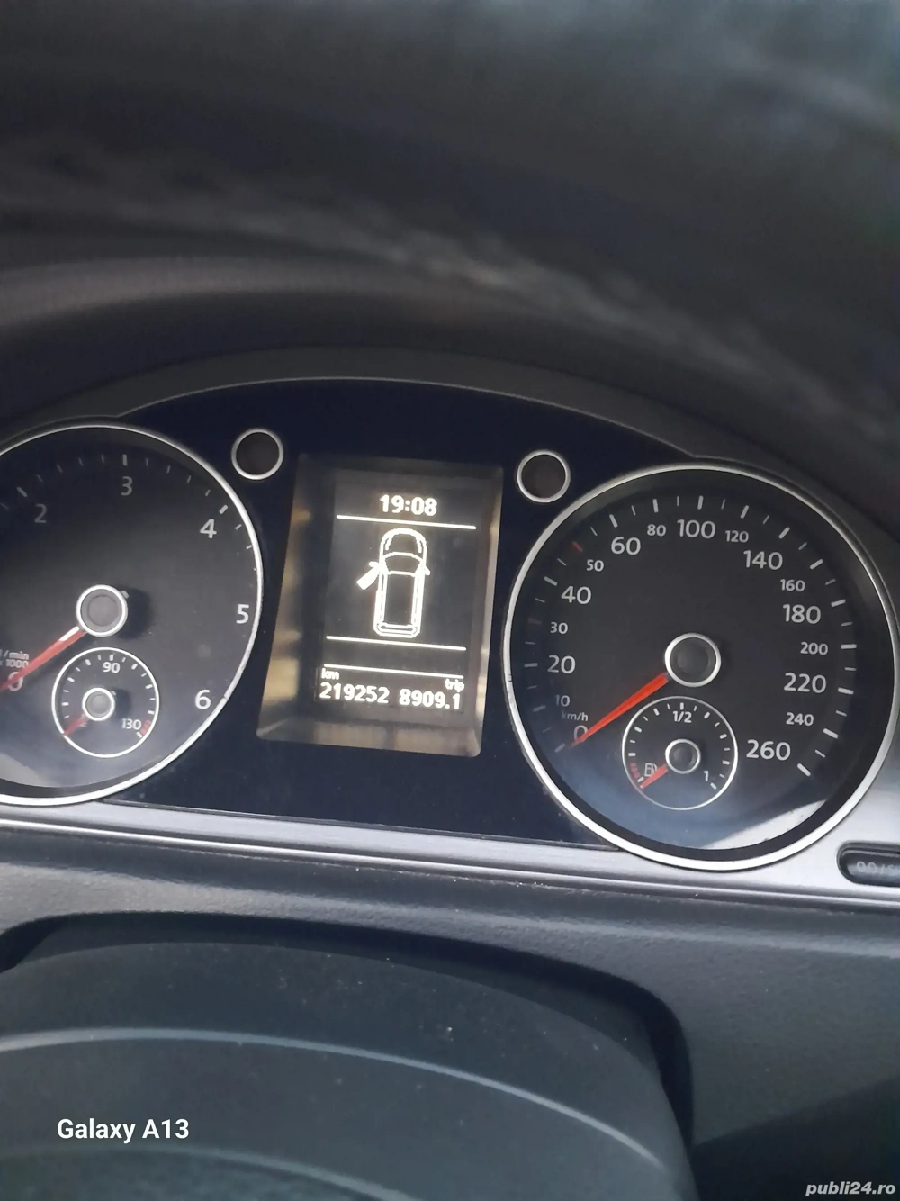 vind pasat b7 an 2011 luna 11 motorizare 1.6 120 cai