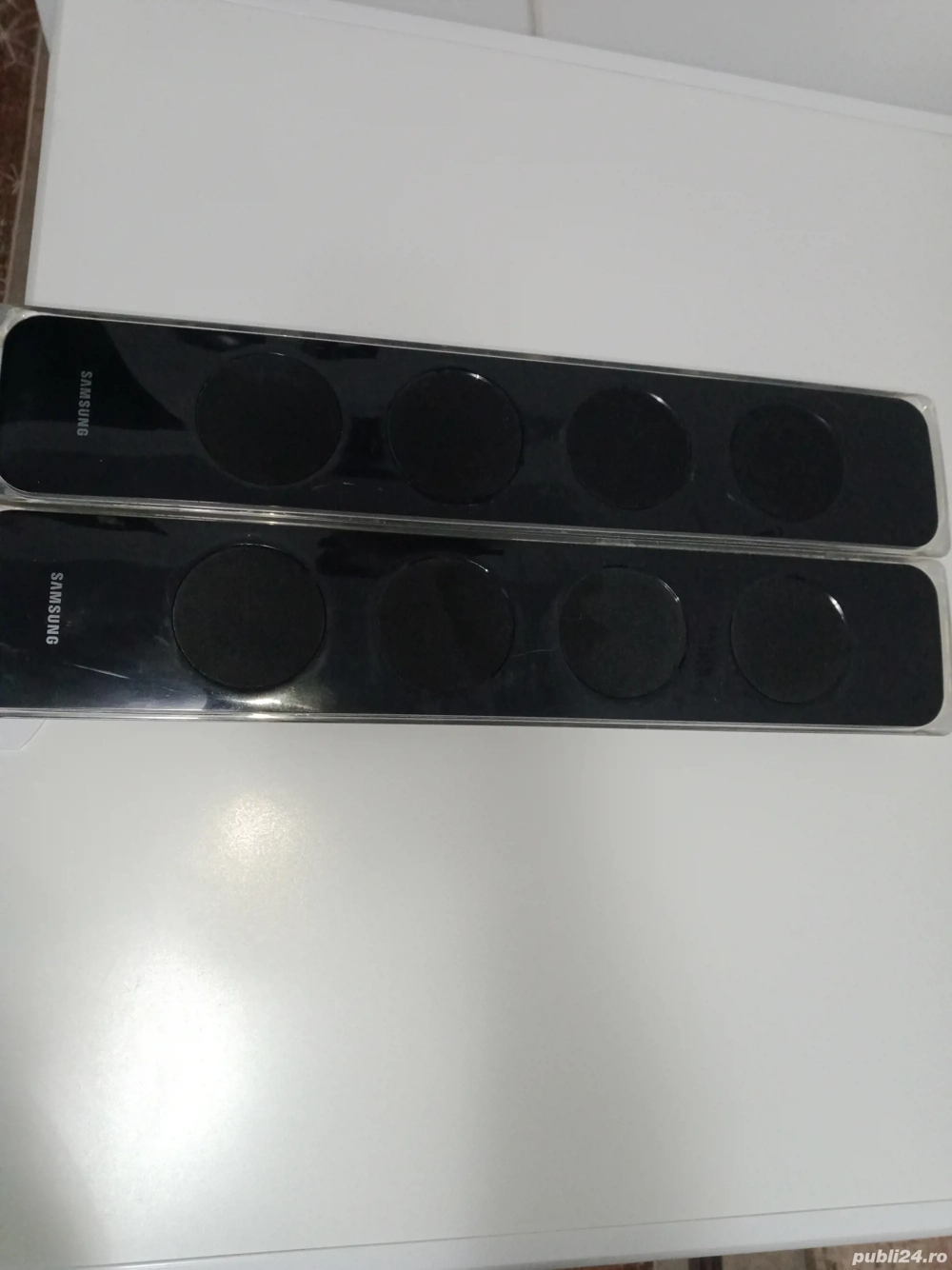 De vanzare 2 boxe Samsung 