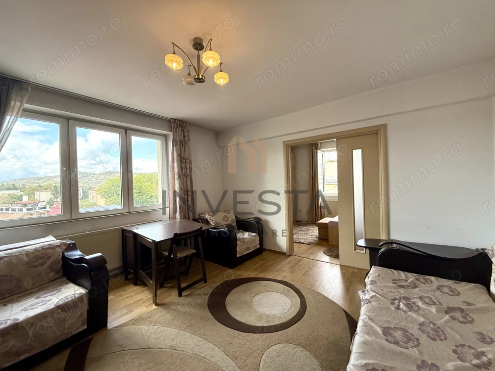 Oportunitate Centru – apartament 2 camere + loc de parcare și garaj