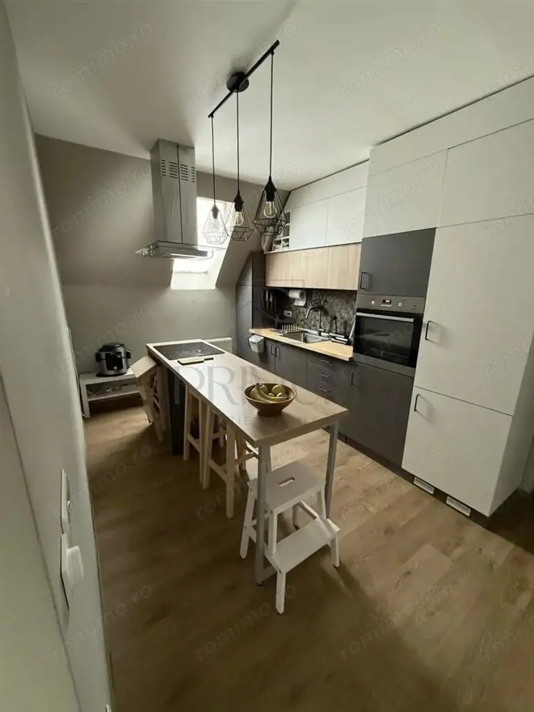 Dacia- 2 camere,centrala termica, izolat, mobilat si utilat