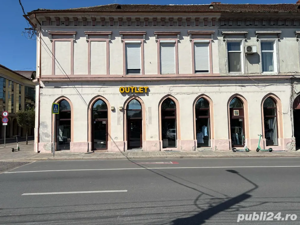 Inchiriez spatiu comercial P-ța 1 Decembrie- V. Alecsandri