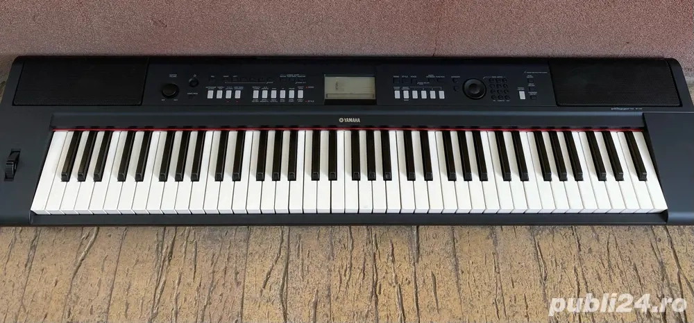 pian digital Yamaha Piaggero NP-V60