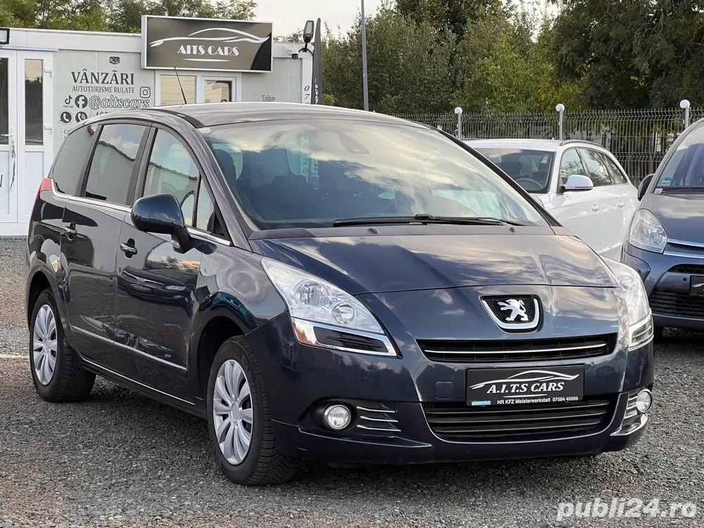 Peugeot 5008 1.6 HDI 2013 Navi Panoranic Posibilitate rate Transport gratuit