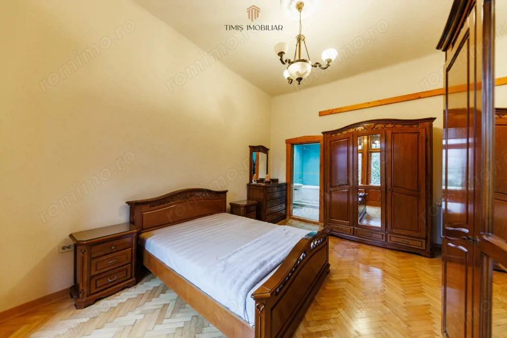 Apartament cu terasă și boxă, în Palatul Adolf Hanecker | Mal Bega