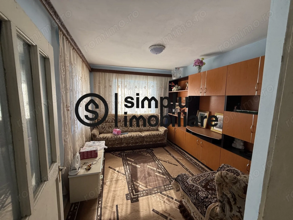 Casa + Teren 1676 Strada Principala Malul Mare