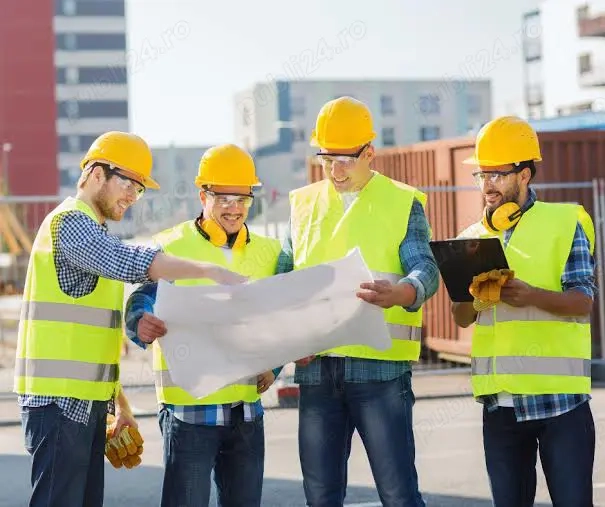 Angajam lucrători în constructii